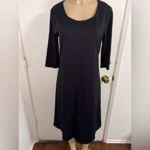 black 3/4-sleeve knit A-line or shift dress J.Jill Size M Petites Stretch